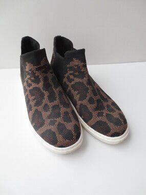 Kelly & Katie Leopard Print Brown and Black Stretch Pull On Comfort Sneakers 6.5
